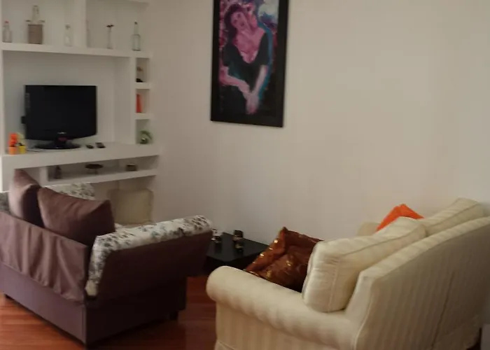 Casa Menhir Aet * Bari