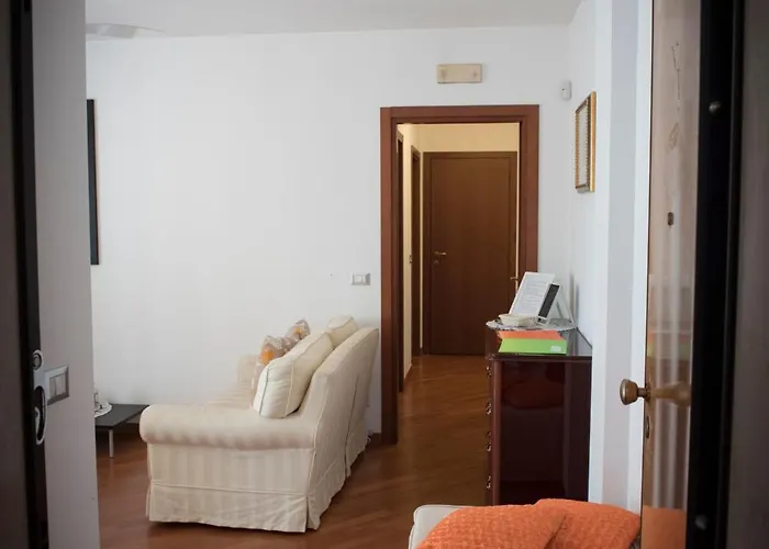 Casa Menhir Aet Bari